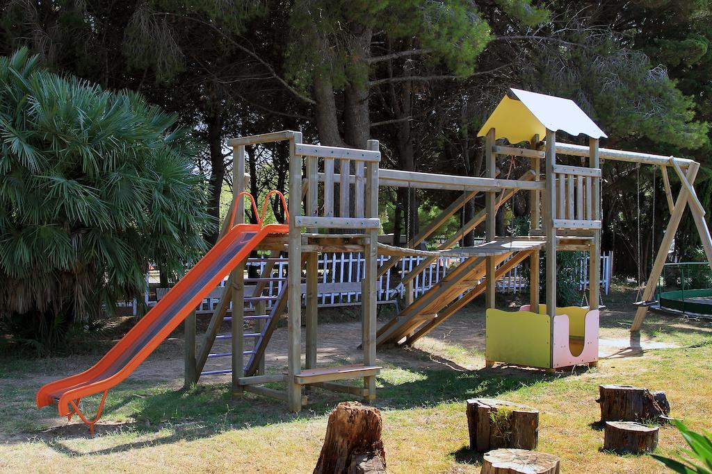 Camping La Rueda 쿠빌라스 외부 사진